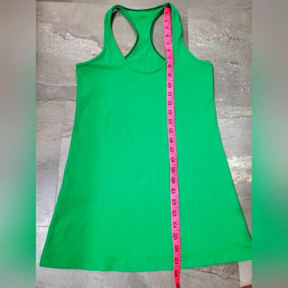 Lululemon Cool Racerback Tank Top. Hip Length. Green Bean. Size 6. - Picture 6 of 8